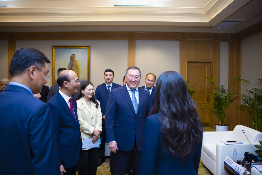 Алматы облысы мен Қытайдың Цинхай провинциясы жеті меморандумға қол қойды