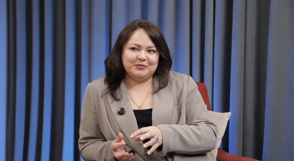 Алина Олжас: О монетизации любимого дела и терапевтическом эффекте своих книг |Интересный.Человек