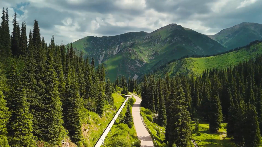 Активный туризм, горы и путешествие