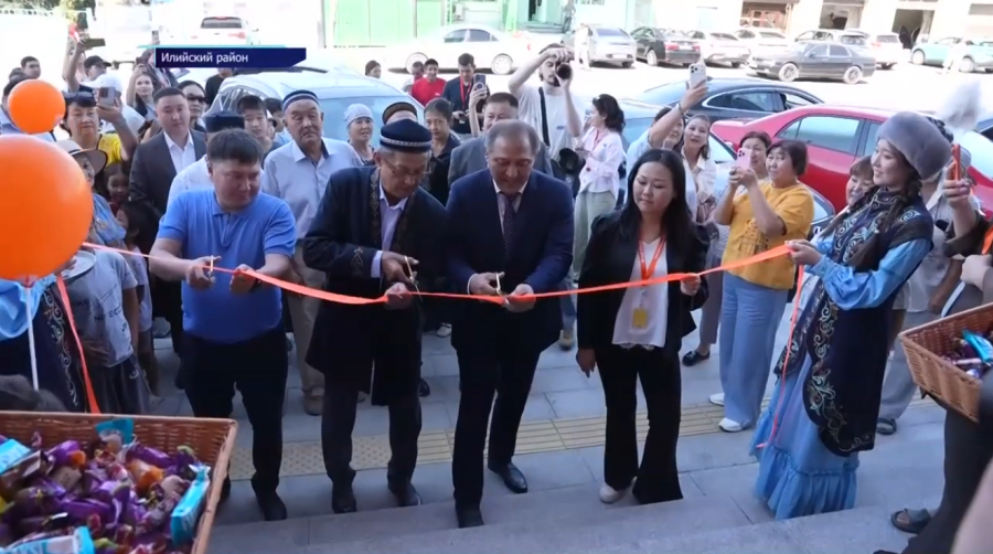 В Илийском районе в канун выборов в Курултай состоялось торжественное открытие нового оптомаркета