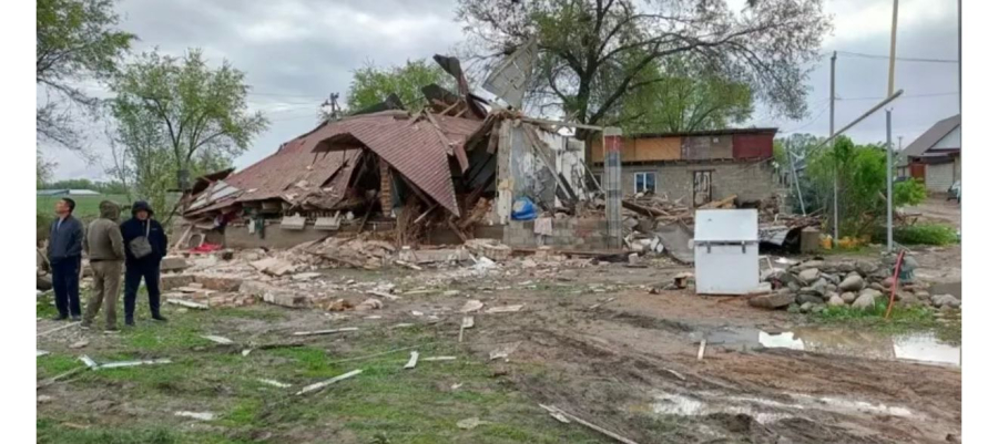 Газ жарылды: Іле ауданында газ жарылысынан 5 адам зардап шекті