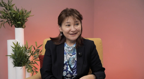 Айнур Мазибаева: О исследовательской журналистике, сборе и расшифровке информации|Интересный.Человек