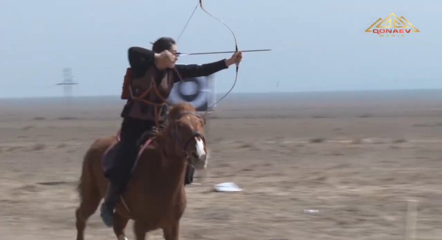 Адреналин степи: зрелищные скачки в Чундже
