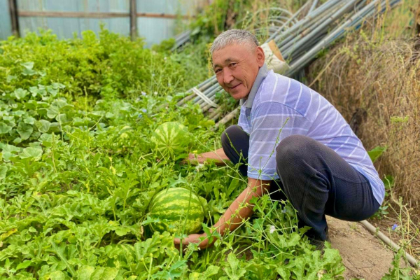 Мыңбаев ауылындағы кәсіпкер ауыл тұрғындарын жаңа өніммен қамтып отыр