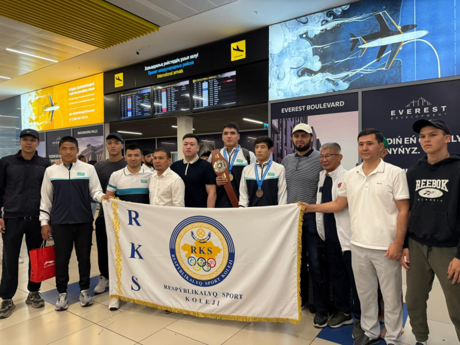 Тарихи жеңіс: Едіге Қасымбек жастар арасындағы әлем чемпионы атанды