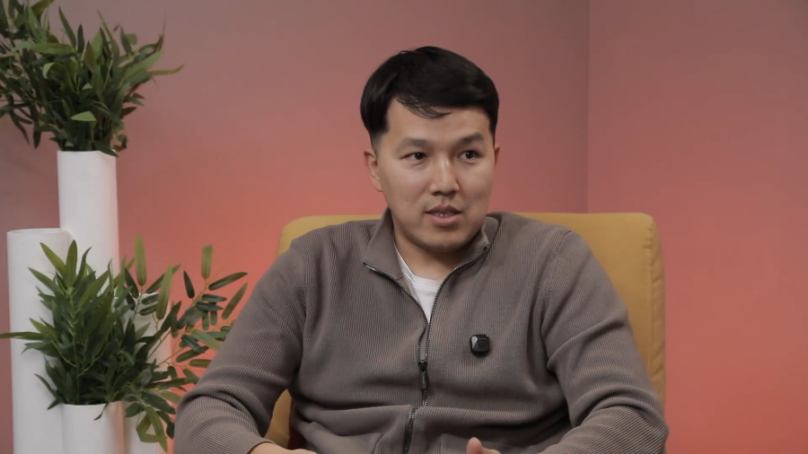 Қайрат Қожанов: қаржылай сауаттылық, үй сатып алуға қаржы жинау тәсілдері туралы | Жан-жақты әңгіме