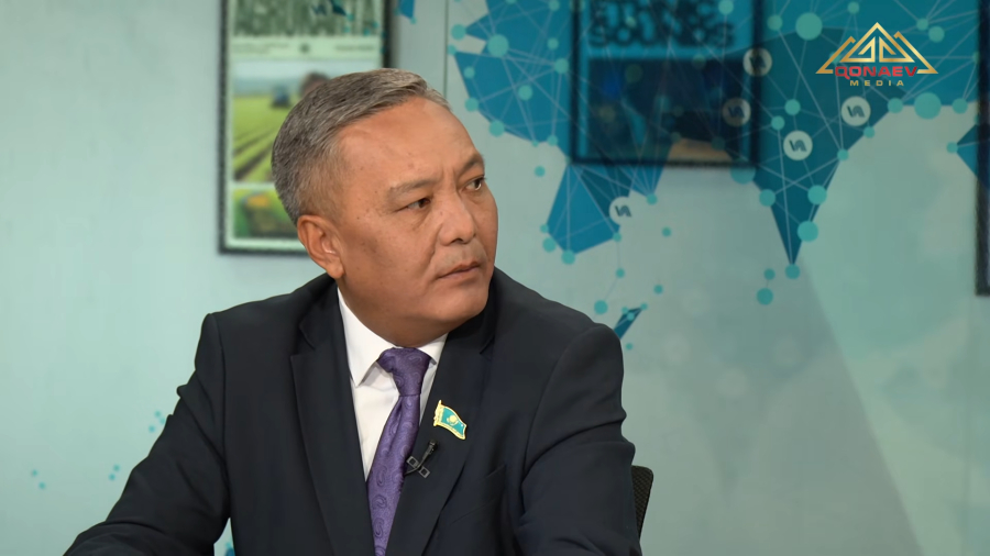 Студия қонағы - Айдын Иманбеков, Алатау қалалық мәслихаты тұрақты комиссиясының төрағасы